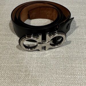 Salvatore Ferragamo Like New Belt Size 42